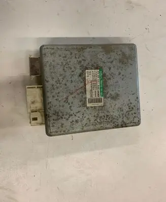 Toyota Avensis T270 Power steering control unit/module 8965005100 6900001686 2250000790