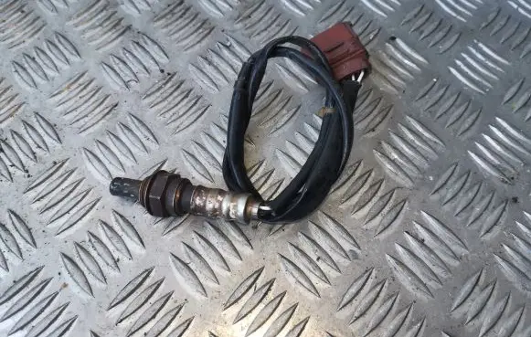 Volkswagen PASSAT B5 Lambda probe sensor 06B906265A