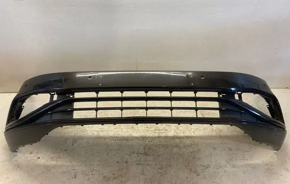 Volkswagen PASSAT B8 Front bumper 3G0807221E
