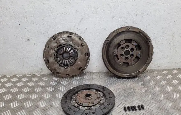 Volkswagen PASSAT B6 Clutch set kit
