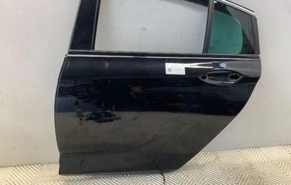 Opel Insignia B Rear door Z22Y