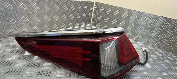 Lexus ES 300h Rear/tail lights
