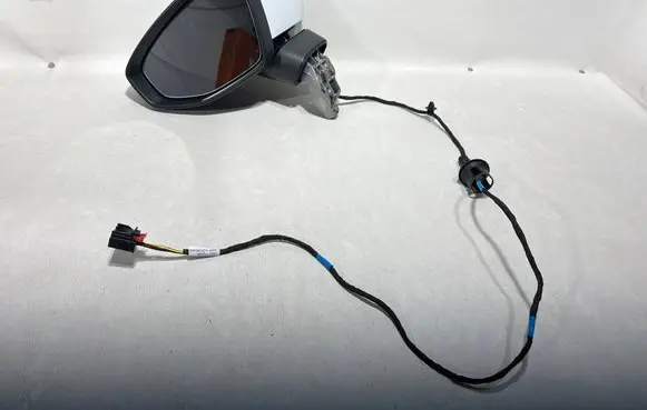 Audi A3 8Y Front door electric wing mirror 23962765
