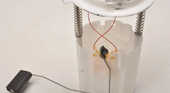 Maserati Ghibli Fuel level sensor 670003733