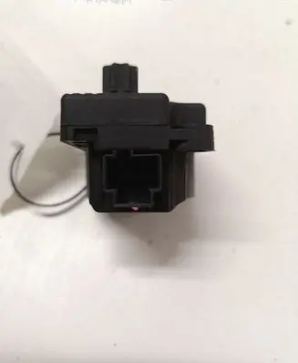 Citroen C5 Air flap motor/actuator 4PUH19E616AB