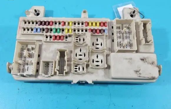 Mazda 3 I Fuse box set 519197032 IMPRK1394161