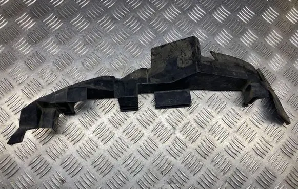 Audi A6 S6 C5 4B Intercooler air guide/duct channel 4B0121284C