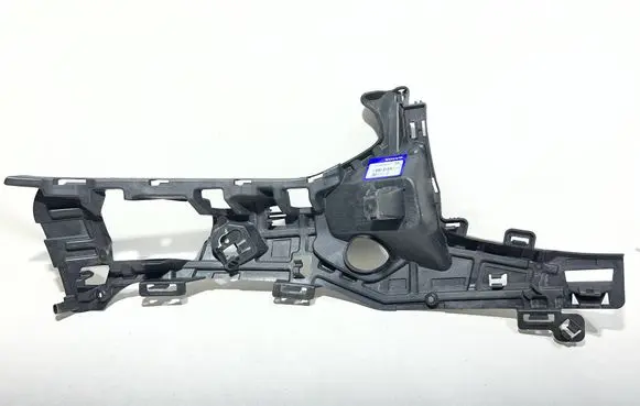 Volvo S90, V90 Front bumper mounting bracket 31383237