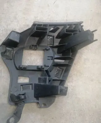 Peugeot 308 Front bumper 9837863980