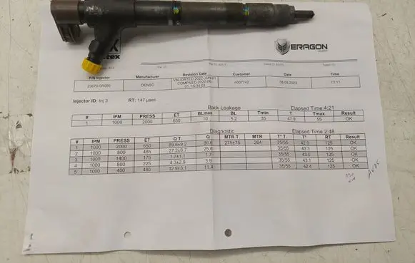 Toyota Avensis T270 Fuel injector 2367029136 2367029135 236700R080