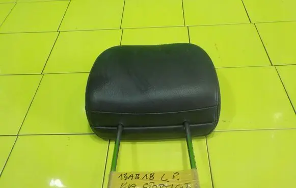 KIA Sportage Front seat headrest PRZOD 13AB18 017FCE1B12C54B76B4