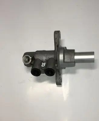 Nissan Qashqai Master brake cylinder 0204Y24278