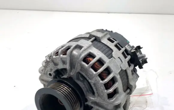 Volvo XC60 Generator/alternator 30659580