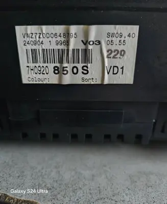 Volkswagen Transporter - Caravelle T5 Speedometer (instrument cluster) 7H0920850S 24090419965 VZ0D06498795