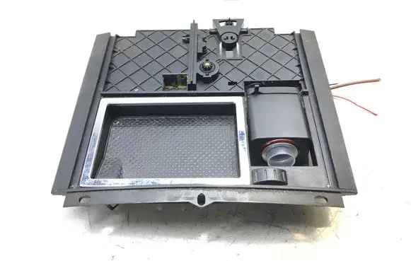 Volkswagen Touareg I Car ashtray 7l6857961c 7l6863071e K3106