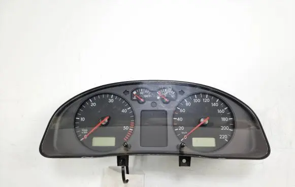 Volkswagen PASSAT B5 Speedometer (instrument cluster) 3B0919861J
