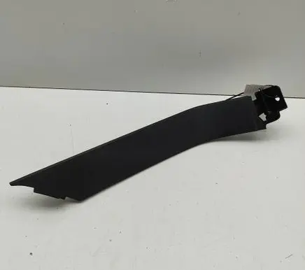 BMW XM (C) pillar trim 5A020C8 5A1E6F8