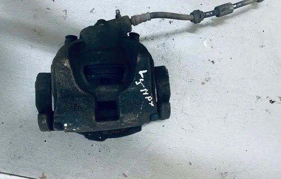 Ford S-MAX Front brake caliper