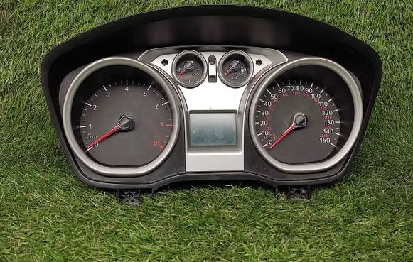 Ford Focus Speedometer (instrument cluster) 8V4T10849FE VP8V4T10849FE