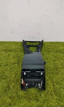 BMW 3 E92 E93 Center console 51169153269 9172021 9153269