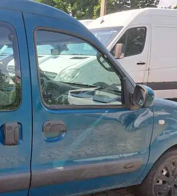 Renault Kangoo I Front door