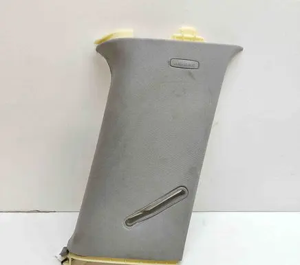 (C) pillar trim