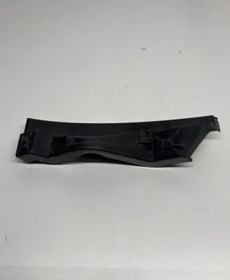Volkswagen Touran I Front bumper mounting bracket 1T0807889A