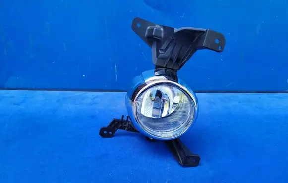KIA Sorento Front fog light 19-A963R ZAMIENNIK TYC