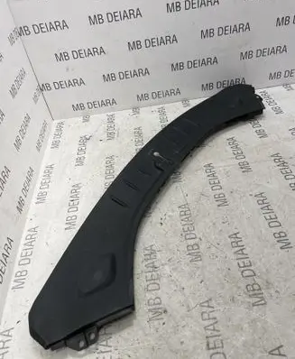 Engine bonnet/hood lock trim molding