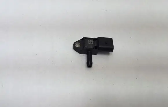 Seat Tarraco Exhaust gas pressure sensor 04L145049AA