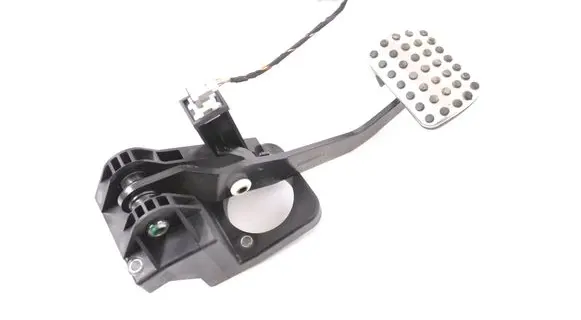 Volkswagen Golf VII Brake pedal A1722902101