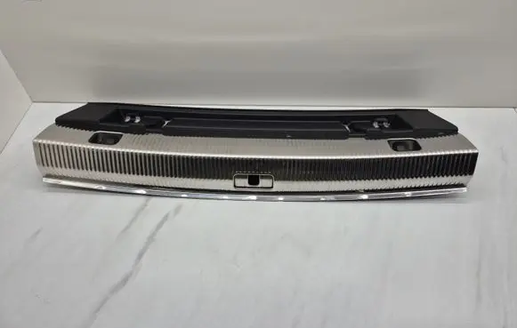 Audi Q3 8U Trunk/boot sill cover protection 8U0864483A 8U0864483A4PK