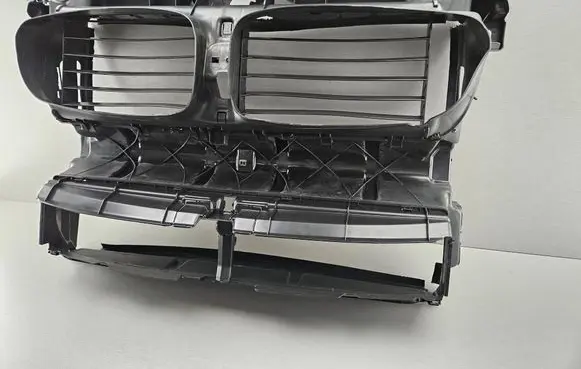 BMW 5 F10 F11 Radiator cooling fan shroud 7200781 51747200781 8049669