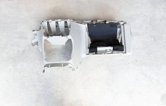 Chrysler Pacifica Dashboard lower bottom trim panel 