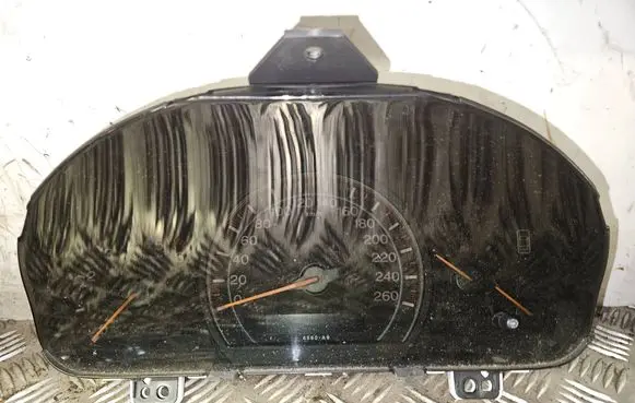 Speedometer (instrument cluster)