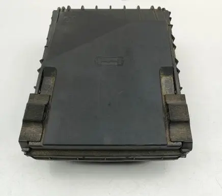 Volkswagen Caddy Fuse box set 1K0937125D 2K0937823