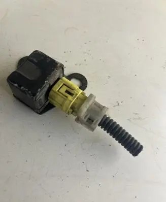 Toyota Avensis T220 Airbag deployment crash/impact sensor 8917320080 1876003220