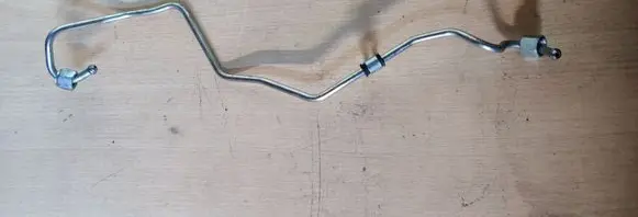 Mazda CX-5 Fuel line pipe
