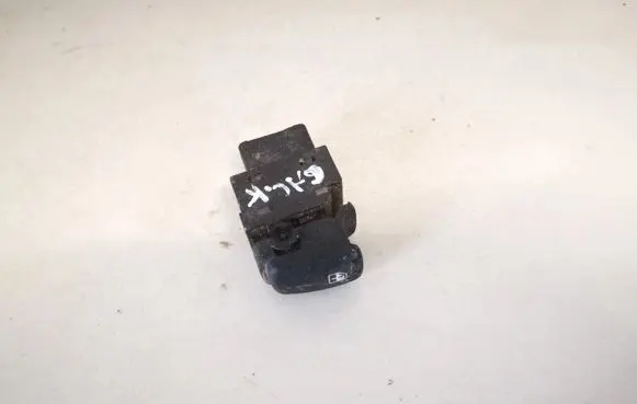 KIA Carens I Electric window control switch