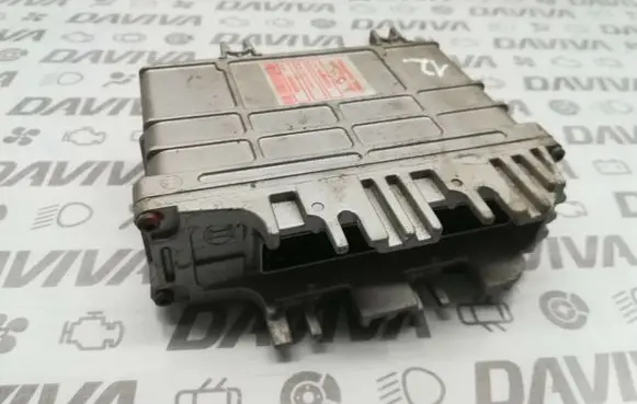 Volkswagen Polo III 6N 6N2 6NF Engine control unit/module 0261203914 XEBM3914