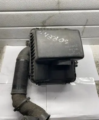 KIA Sorento Air filter box 281103E200