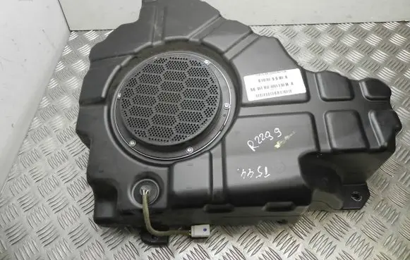 Jeep Grand Cherokee Subwoofer speaker 05064610AC R2299