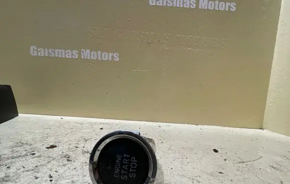 Toyota Corolla E120 E130 Engine start stop button switch 15a710