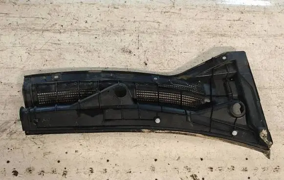 Nissan X-Trail T30 Wiper trim 9745311500 68638H900