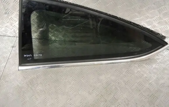 Mercedes-Benz C W204 Rear side window
