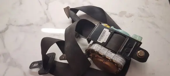 Honda HR-V Front seatbelt 0429038 TKA72EJ320