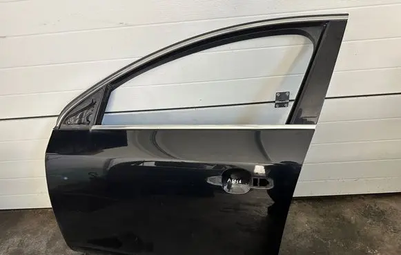 Volvo V60 Front door