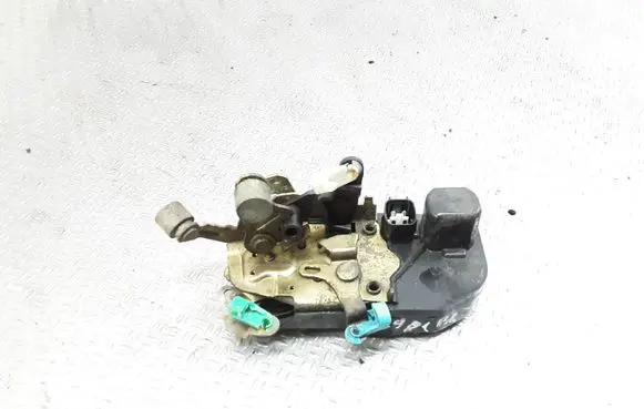 Chrysler Voyager Front door lock