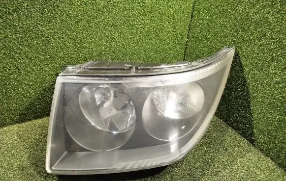 Volkswagen Crafter Headlight/headlamp 9068200161 2E1941016 24761600R
