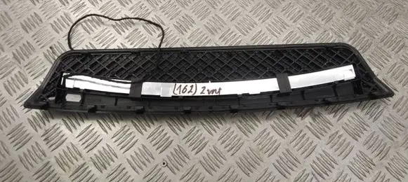 Mercedes-Benz E W212 Third/center stoplight A2126830130